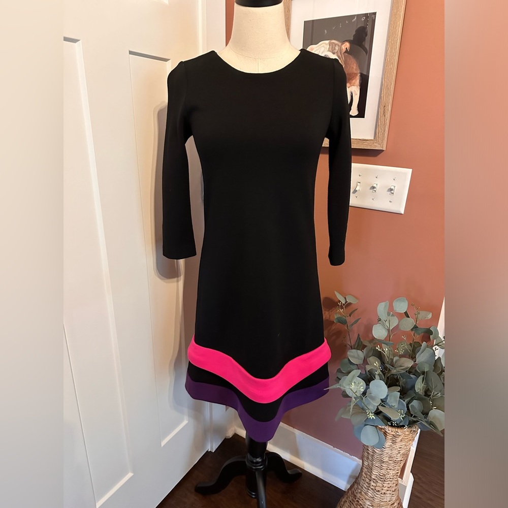 Lisa Perry RARE crew neck 3/4 sleeve black 4 zipper colorblock hem detail dress